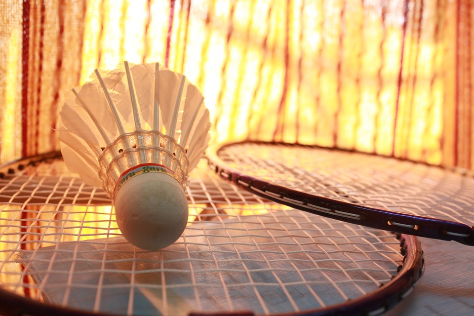 Best Badminton Racket Under 4000