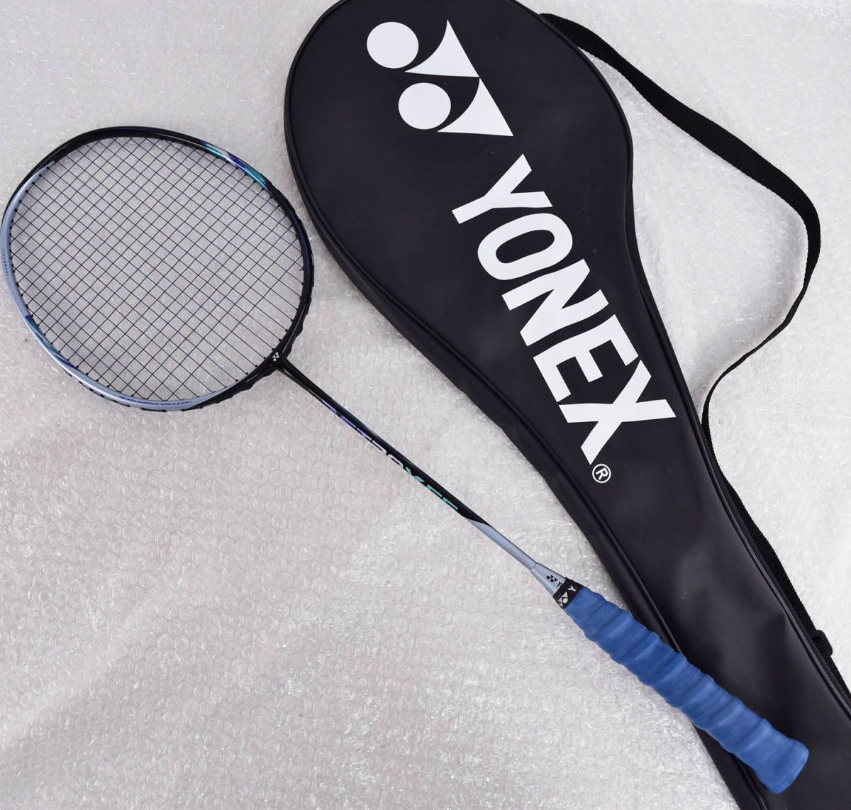 Best Badminton Racket under 2000 - Yonex Muscle Power 29 Light